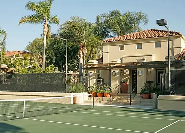 Photo of 100 Cantata, Irvine, CA 92606