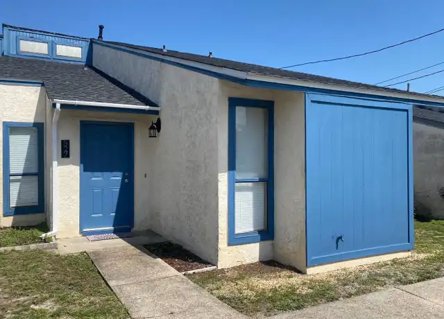 Property at 527 S Highway 22 a, Panama City, FL, 32404, 2 beds, 2 baths, [object Object]