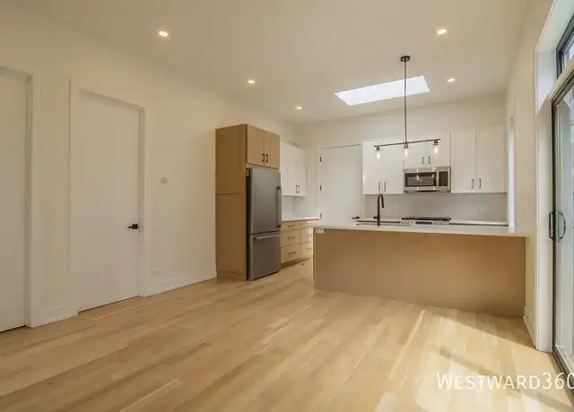Property at 3720 N Racine Ave Unit CH, Chicago, IL, 60613, 1 bed, 1 bath, [object Object]