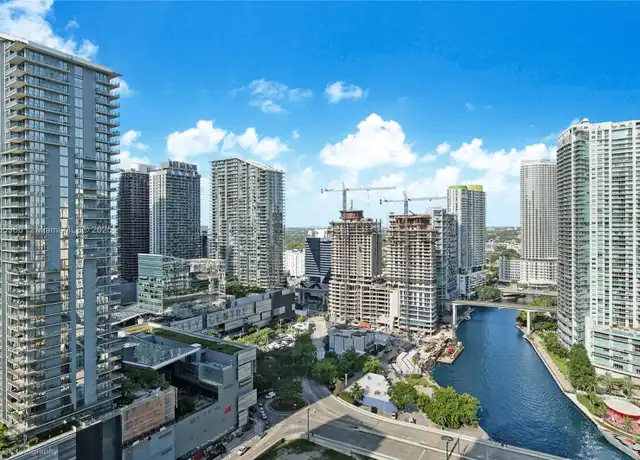 Property at 31 SE 5th St #3421, Miami, FL, 33131, 3 beds, 2.5 baths, [object Object]