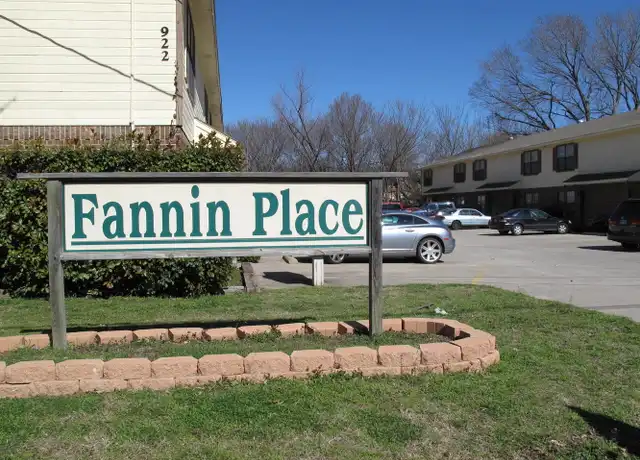 Property at 922 Fannin St Unit 114, Denton, TX, 76201, 2 beds, 1.5 baths, [object Object]