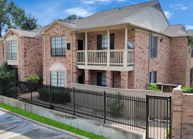 Property at 2255 Braeswood Park Dr #102, Houston, TX, 77030, 1 bed, 1 bath, [object Object]