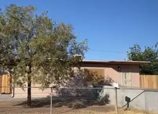Property at 2 Colorado Way, Henderson, NV, 89015, 3 beds, 1 bath, [object Object]