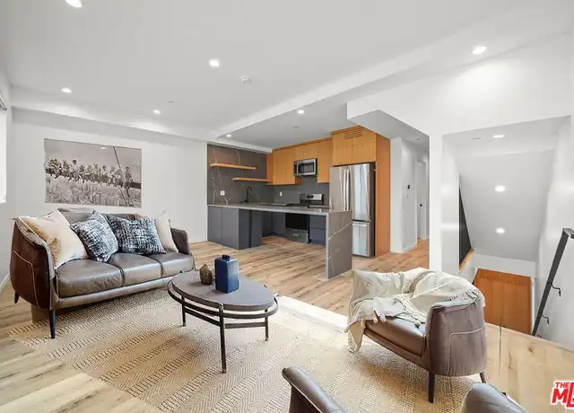 Property at 845 1/2 Mariposa Ave Unit 845 1/2, Los Angeles, CA, 90029, 3 beds, 2.5 baths, [object Object]