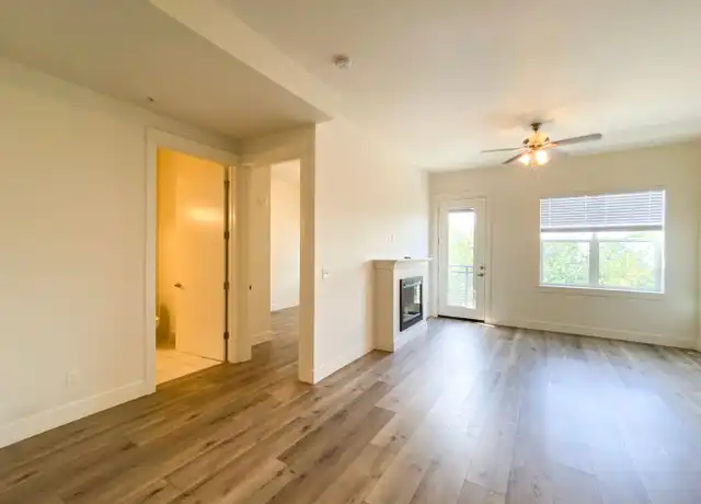 Property at 1660 D St Unit 323, Vancouver, WA, 98663, 1 bed, 1 bath, [object Object]
