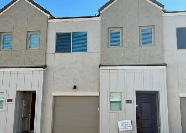Property at 8211 N 22nd Dr, Phoenix, AZ, 85021, 2 beds, 2.5 baths, [object Object]