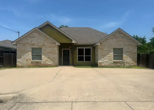 Property at 2710 S 4th St, Waco, TX, 76706, 4 beds, 4 baths, [object Object]