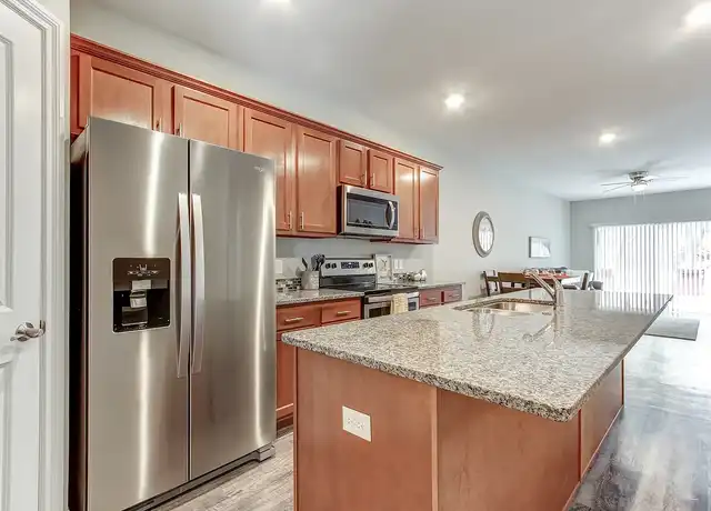 Property at The Colony @ Rolf Park - 2226 Cass Rd, Maumee, OH, 43537, 2 beds, 2 baths, [object Object]