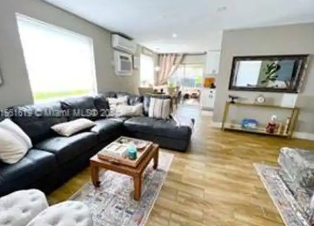 Property at 11241 SW 7th Ter Unit A, Miami, FL, 33174, 2 beds, 1 bath, [object Object]