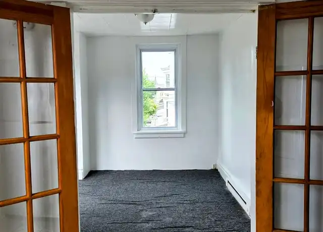 Property at 540 W Allen St Unit 5, Allentown, PA, 18102, 1 bed, 1 bath, [object Object]