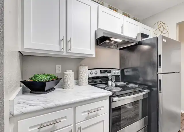 Property at Walden Pond - 12850 Whittington Dr, Houston, TX, 77077, 1 bed, 1 bath, [object Object]