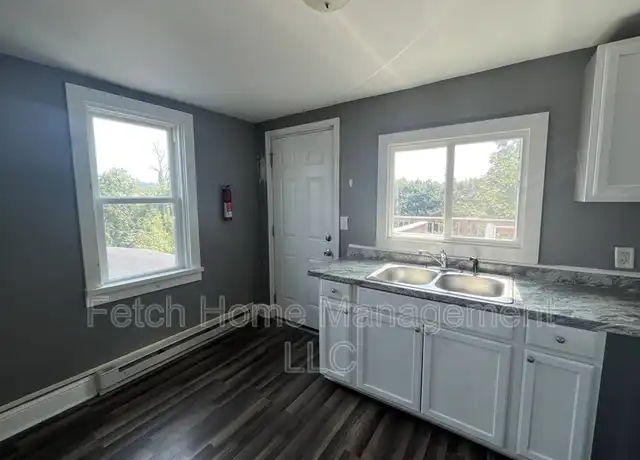 Property at 106 S Pershing Ave Unit 3, York, PA, 17401, 2 beds, 1 bath, [object Object]