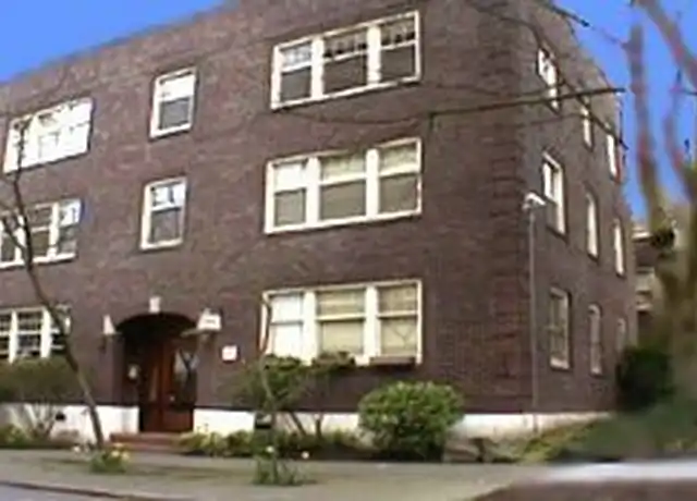 Property at 526 Belmont Ave E Unit 202, Seattle, WA, 98102, 1 bed, 1 bath, [object Object]