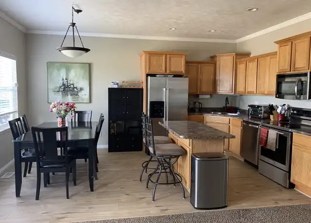 Property at 145 E Chandlerpoint Way, Draper, UT, 84020, 3 beds, 2.5 baths, [object Object]