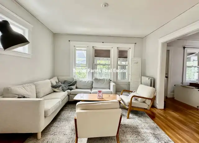 Property at 19 Sunset Rd Unit 01, West Somerville, MA, 02144, 4 beds, 1 bath, [object Object]