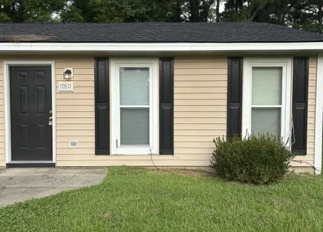 Property at 1780 Michelle Ct, Fayetteville, NC, 28304, 1 bed, 1 bath, [object Object]