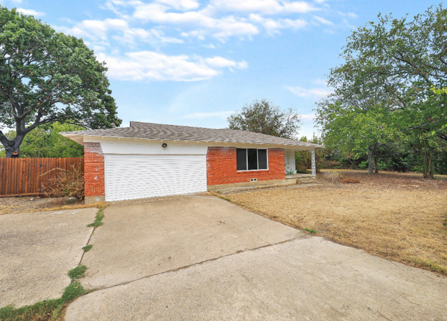 Photo of 1657 Campbell Rd, Richardson, TX 75082