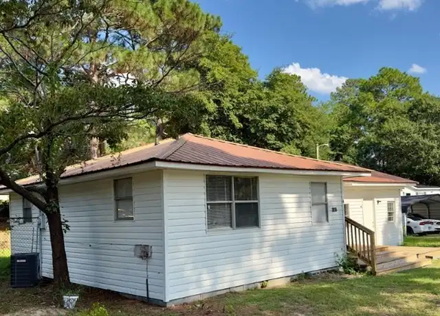 Property at 2357 Watson Lake Rd, Fayetteville, NC, 28306, 2 beds, 1 bath, [object Object]