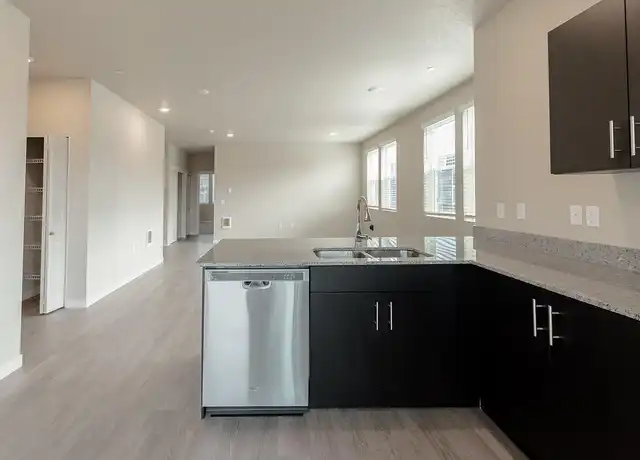 Property at Abbey Creek Apartments - 7107 NW 159th Ave, Portland, OR, 97229, 1-2 bed, 1-2 bath, [object Object]
