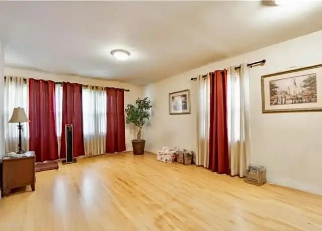 Property at 5523 Elysian Fields Ave Unit 1, New Orleans, LA, 70122, 2 beds, 1 bath, [object Object]