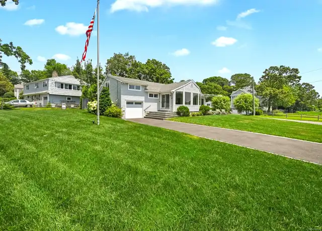 Property at 50 Beach View Dr, Stamford, CT, 06902, 3 beds, 2 baths, [object Object]