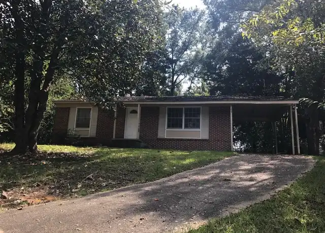 Property at 65 Elizabeth Ave, Chickasaw, AL, 36611, 3 beds, 1 bath, [object Object]