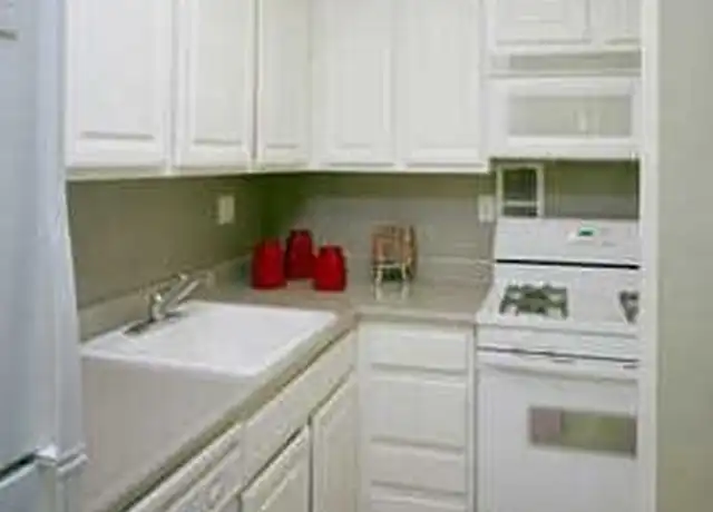 Property at 187 Freeman St Unit 846, Brookline, MA, 02446, 2 beds, 1.5 baths, [object Object]