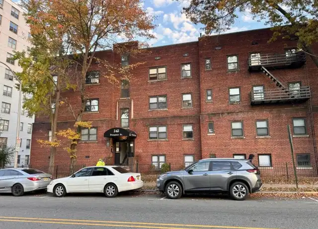 Property at 242 Prospect St Unit 242-201, East Orange, NJ, 07017, 1 bed, 1 bath, [object Object]