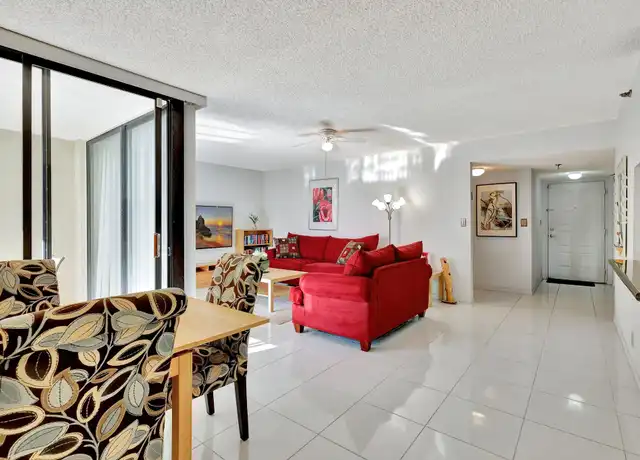Property at 1915 Lavers Cir Unit E103, Delray Beach, FL, 33444, 2 beds, 2 baths, [object Object]