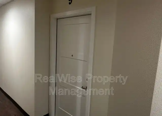 Property at 1935 Table Rock Rd Unit 09, Medford, OR, 97501, 1 bed, 1 bath, [object Object]