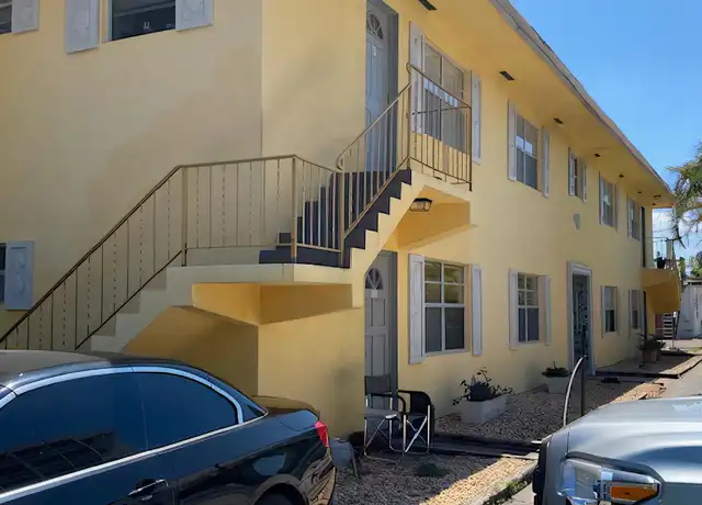 Property at 1020 N 18th Ct Unit 102, Hollywood, FL, 33020, 2 beds, 2 baths, [object Object]