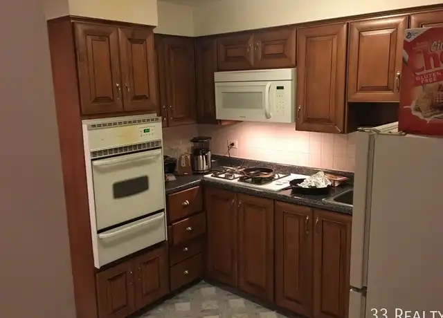 Property at 1266 Washington St Unit 5, Des Plaines, IL, 60016, 1 bed, 1 bath, [object Object]