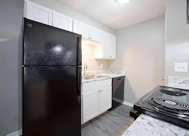 Property at 1805 Hospital Dr, Jackson, MS, 39204, 1 bed, 1 bath, [object Object]