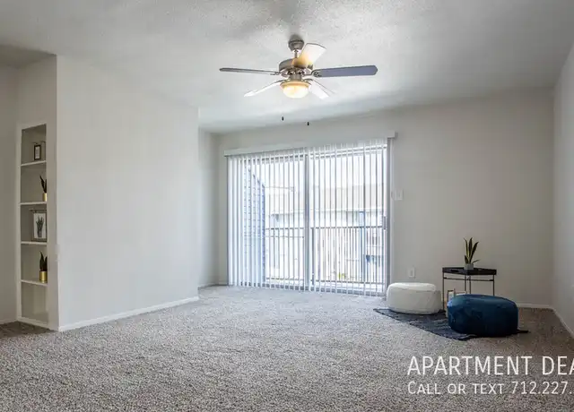 Property at 207 Wilcrest Dr Unit 543, Houston, TX, 77042, 3 beds, 2 baths, [object Object]