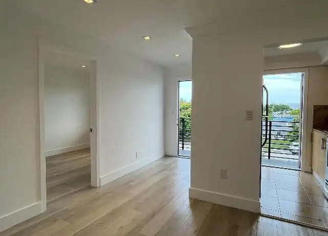 Property at 1949 NE 172nd St, North Miami Beach, FL, 33162, 2 beds, 1 bath, [object Object]
