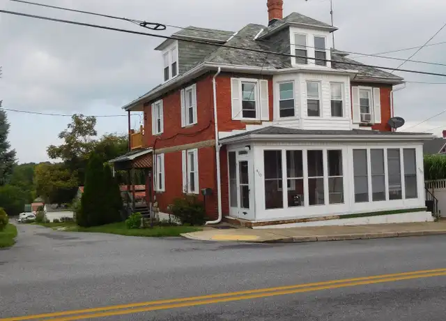 Property at 408 Fairview Ave Unit 410, Waynesboro, PA, 17268, 2 beds, 1 bath, [object Object]
