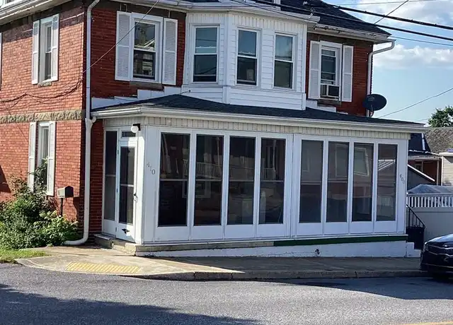 Property at 408 Fairview Ave Unit 410, Waynesboro, PA, 17268, 2 beds, 1 bath, [object Object]
