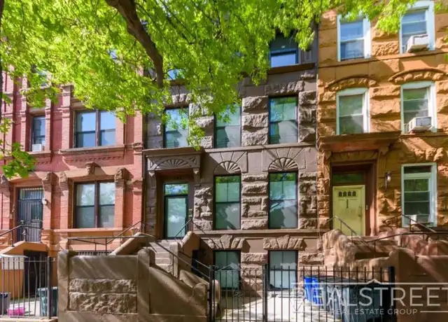 Property at 353 Vernon Ave, Brooklyn, NY, 11206, 3 beds, 3 baths, [object Object]