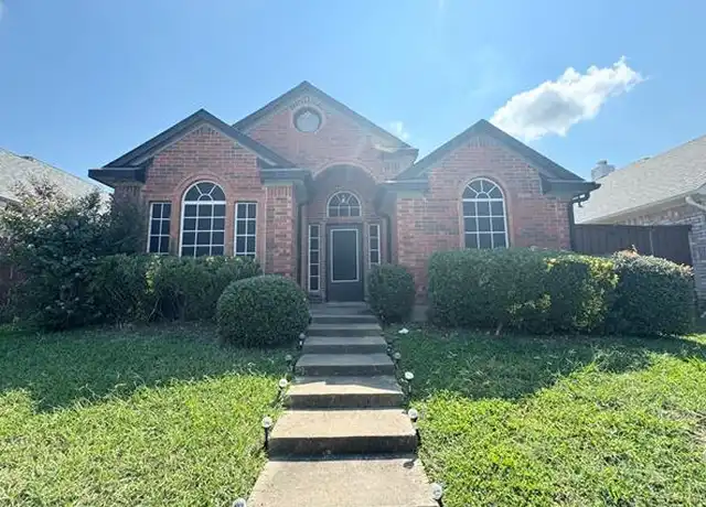 Property at 932 Winchester Ln, Mesquite, TX, 75181, 3 beds, 2 baths, [object Object]