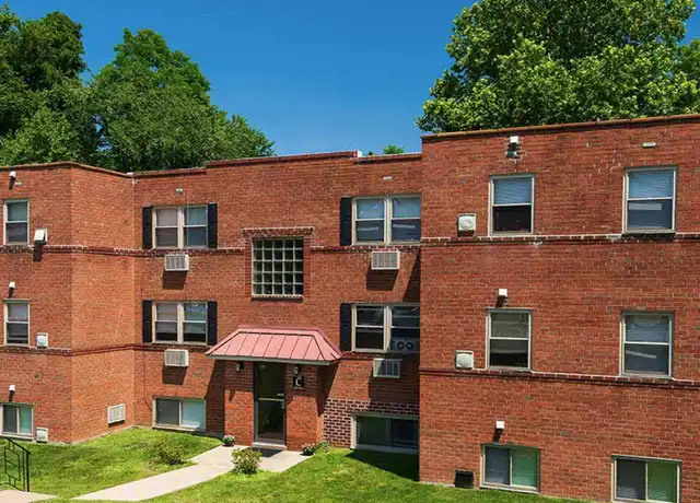 Property at 701 Lincoln Ave Unit B05, Prospect Park, PA, 19076, 2 beds, 1 bath, [object Object]