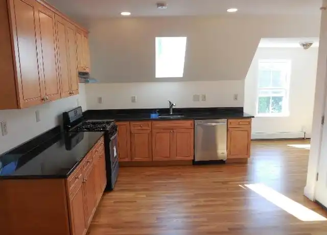Property at 4 Brewer St, Jamaica Plain, MA, 02130, 2 beds, 2 baths, [object Object]