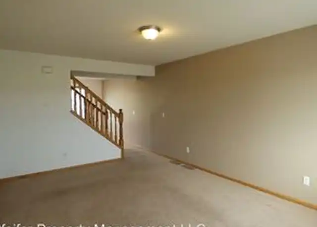 Property at 550 6th St NW, Maple Lake, MN, 55358, 4 beds, 2 baths, [object Object]