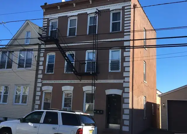 Property at 214 Farnham Ave Unit 2, Lodi, NJ, 07644, 2 beds, 1 bath, [object Object]