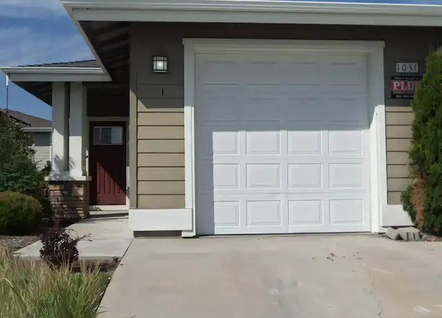 Property at 1031 NE Watt Way Unit 2, Bend, OR, 97701, 2 beds, 1 bath, [object Object]