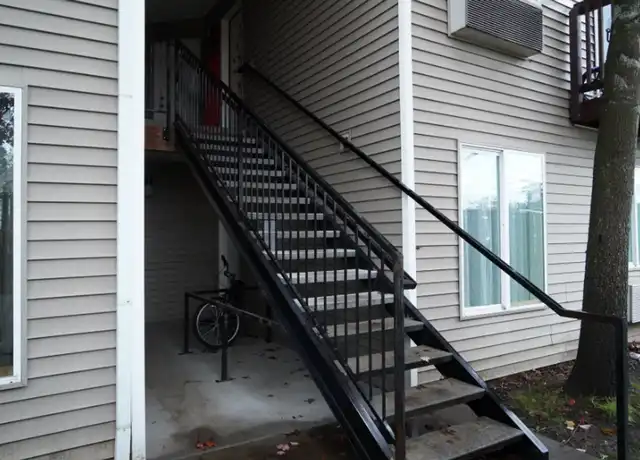Property at 3317 SE 122nd Ave #5, Portland, OR, 97236, 2 beds, 1.5 baths, [object Object]