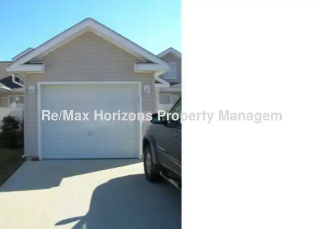 Property at 7885 Stonebrook Dr, Pensacola, FL, 32514, 2 beds, 2 baths, [object Object]