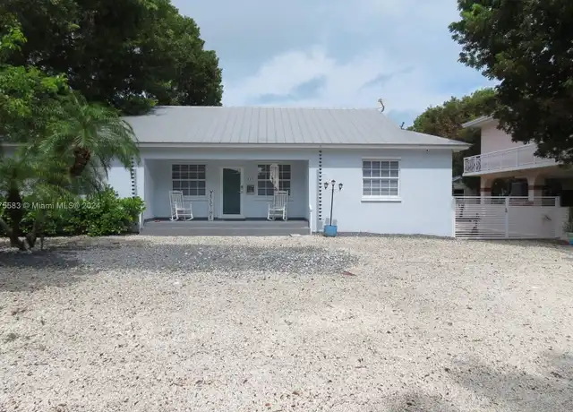 Property at 119 Peace Ave, Tavernier, FL, 33070, 3 beds, 2 baths, [object Object]