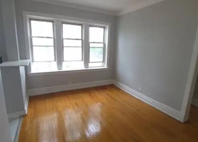 Property at 1432 S Kenneth Ave Unit 1432-2E, Chicago, IL, 60623, 2 beds, 1 bath, [object Object]