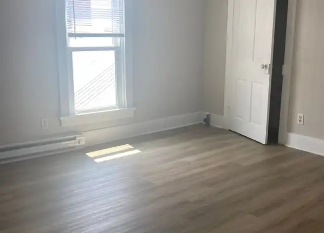 Property at 39 Catawissa Ave Apt 2, Sunbury, PA, 17801, 1 bed, 1 bath, [object Object]