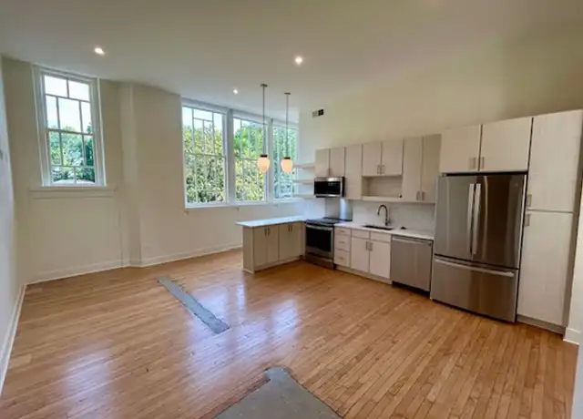 Property at 1810 Sils Ave Unit 201, Louisville, KY, 40205, 2 beds, 1.5 baths, [object Object]
